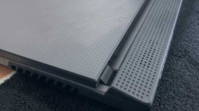 Laptop Asus ROG Strix Scar 17