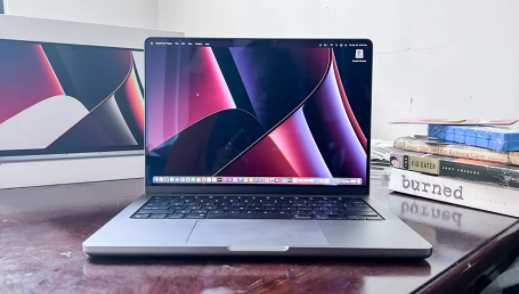 Spek Laptop Macbook Pro 14 (2021)
