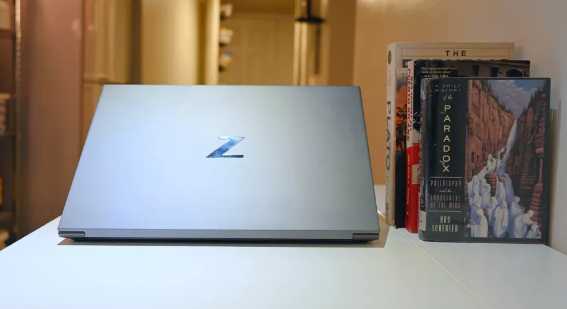 Spesifikasi Laptop HP ZBook Studio G8