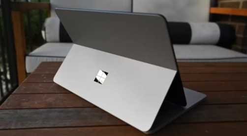Ulasan Microsoft Surface Laptop Studio