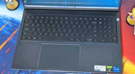 Spek Laptop Dell Inspiron 16 Plus
