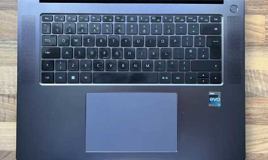 Spek Laptop Huawei MateBook 16s